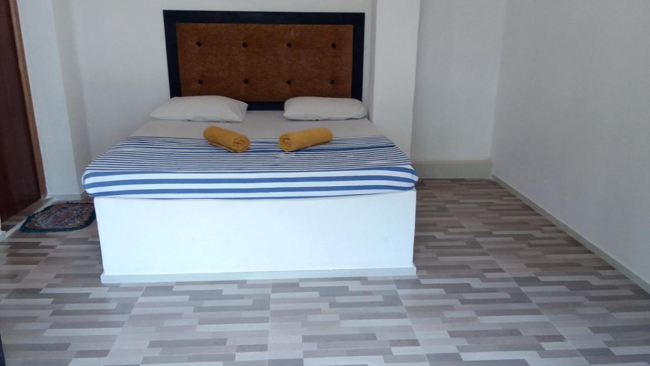 Big House Udawalawe B&B 외부 사진