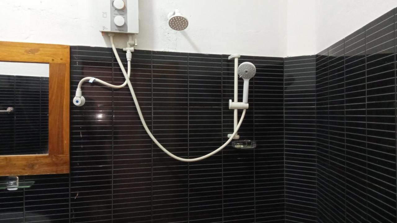 Big House Udawalawe B&B 외부 사진