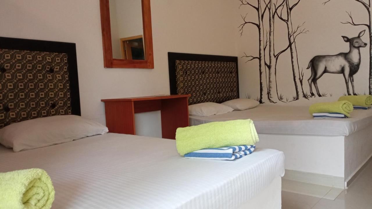 Big House Udawalawe B&B 외부 사진