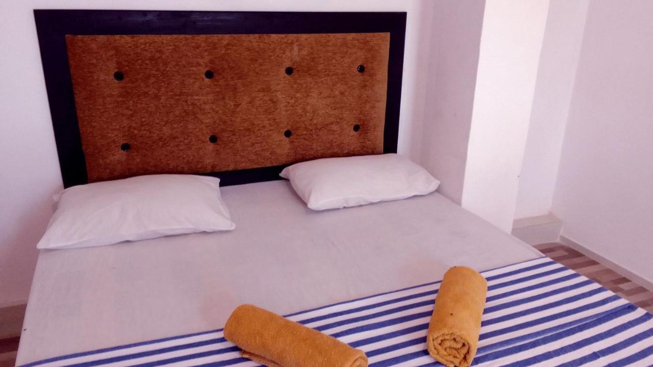 Big House Udawalawe B&B 외부 사진
